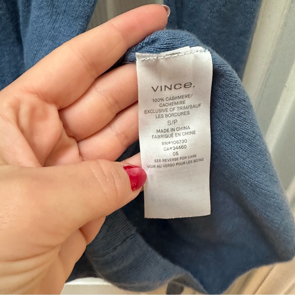 Vince Cashmere Trimless Sweater Hydrangea light Blue Long-Sleeve Crew s Small - Picture 4 of 8